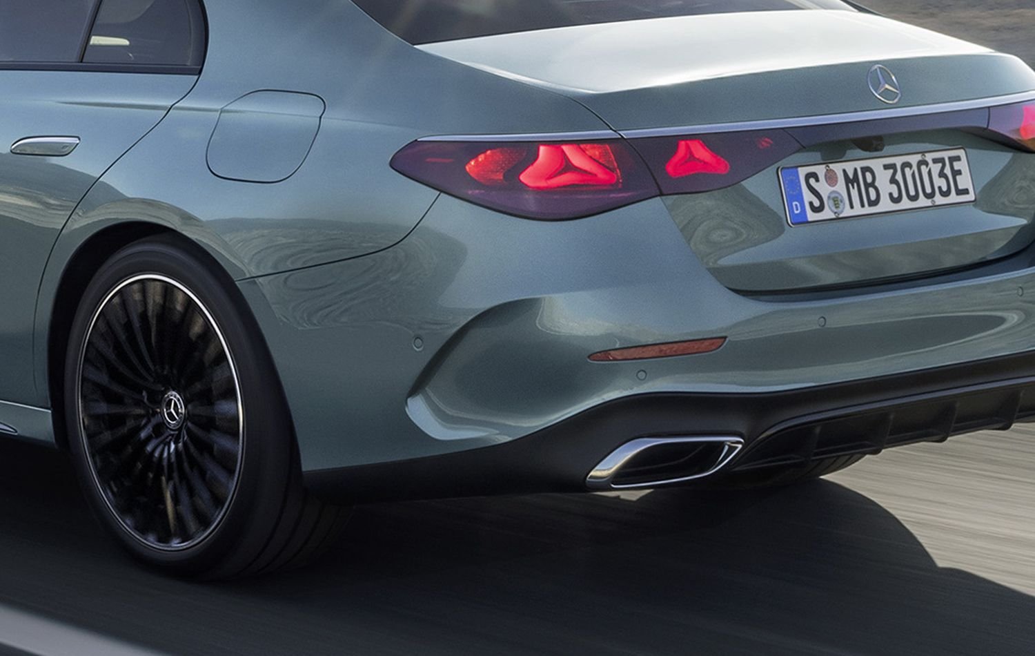 Mercedes-Benz E 300 - Image 4